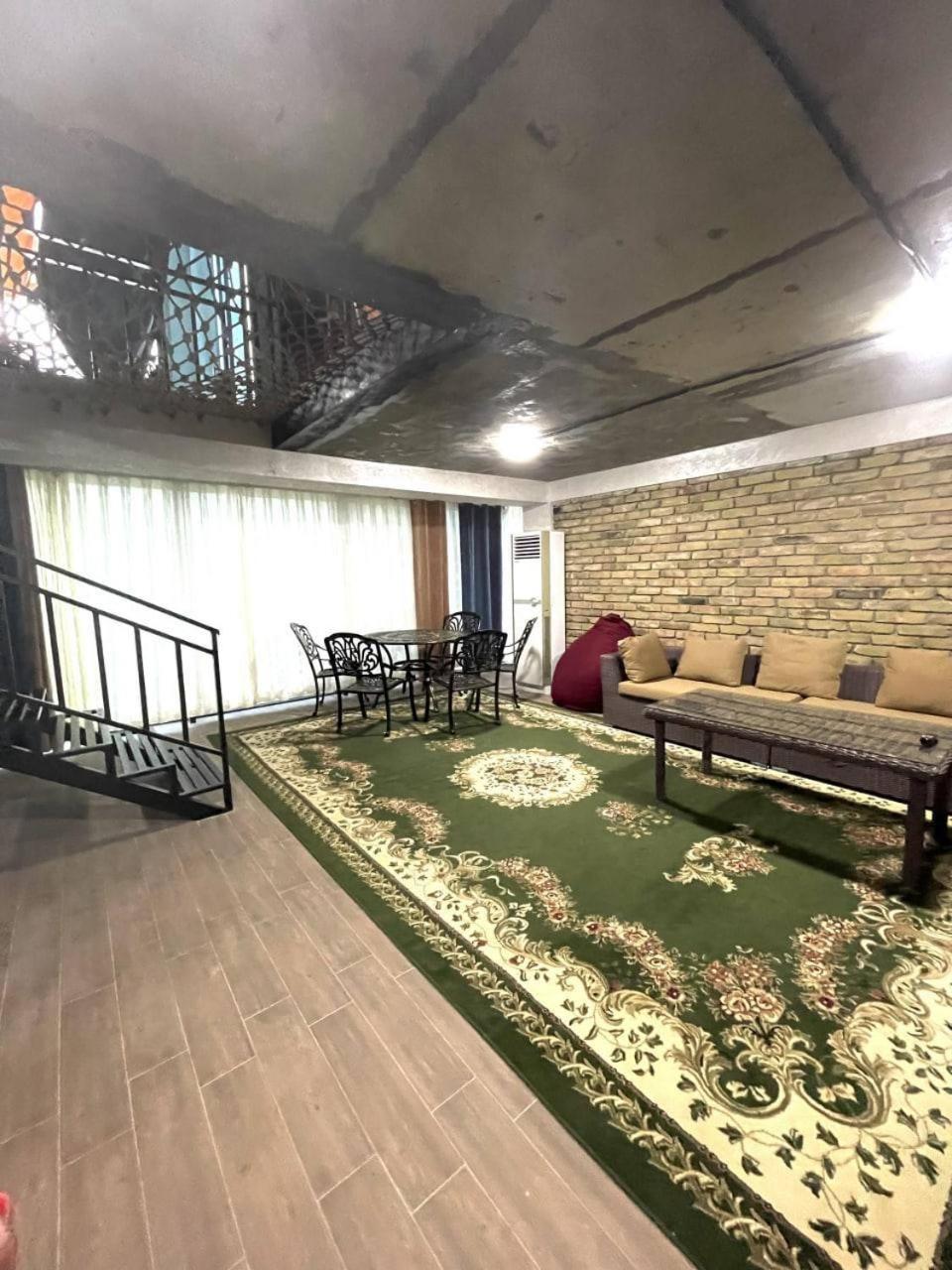 Local Hotel Tashkent Ngoại thất bức ảnh